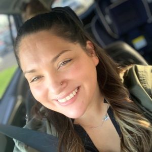 Meet your Posher, Veronica